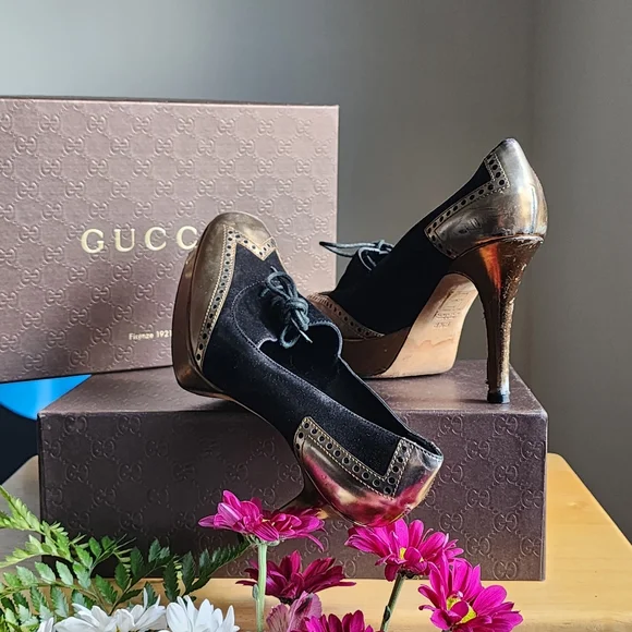 Gucci Heels - Picture 16 of 16